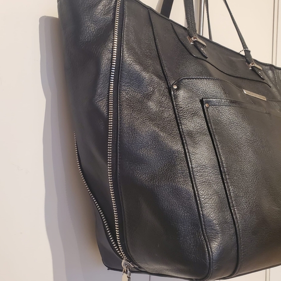 Coach Large Black Leather Taylor Tote, Silver Hardware - Picture 12 of 16